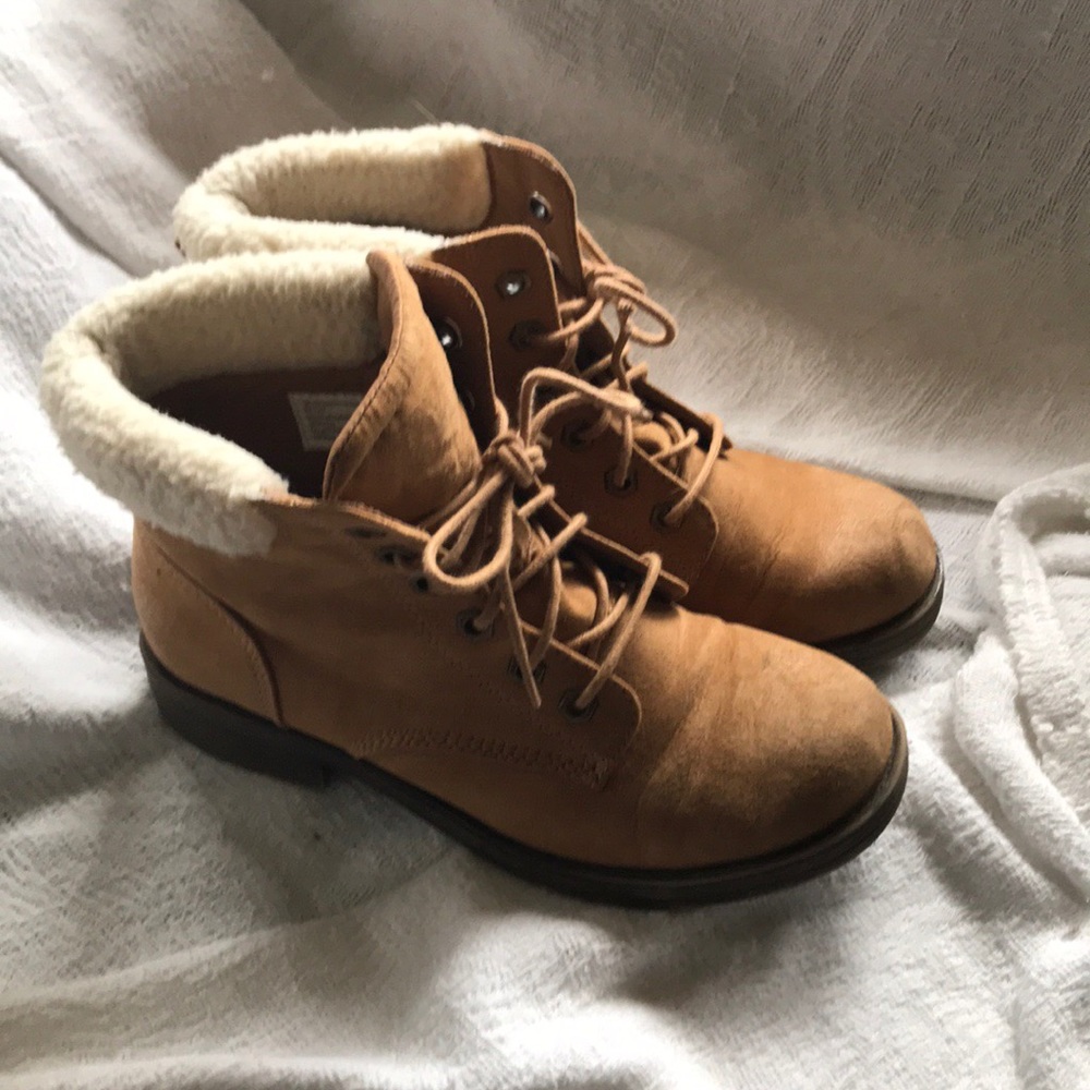 Payless American eagle boots